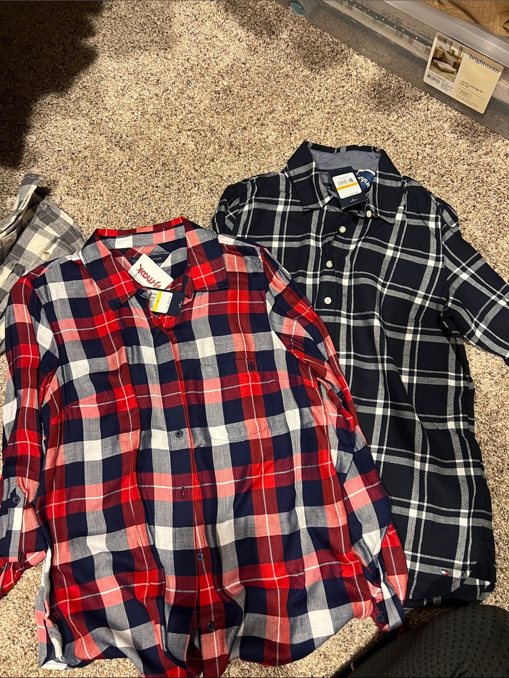 Tommy Hilfinger NWT light weight button up bundle